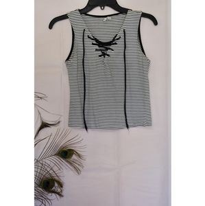 Sleeves Front Cross Top